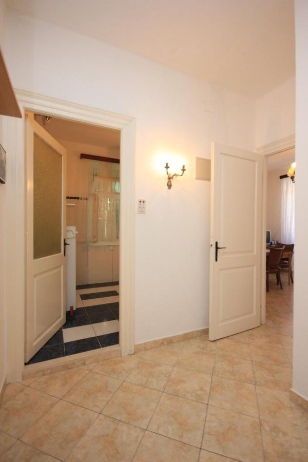 Apartments By The Sea Komiza, Vis - 8533 Luaran gambar